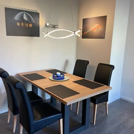 Strandnah Mit Terrasse *